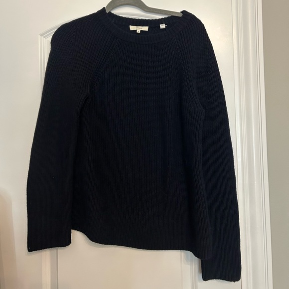 VINCE Ribbed Raglan Crewneck Sweater - Picture 2 of 5